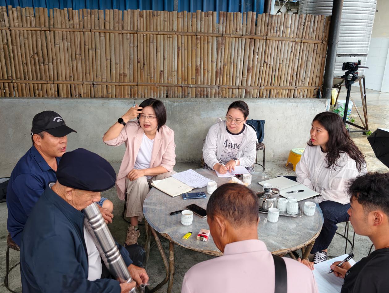 访谈刘有兴后人刘哲云、刘忠