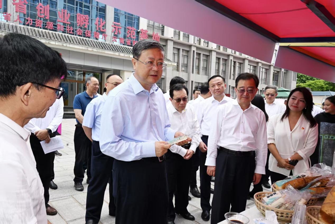 7d7845ae384fde84019400eede23ccc3