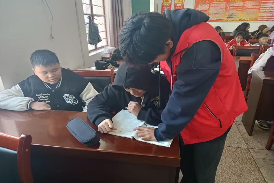 86d3116cb8c6427030d00e5e663eecae