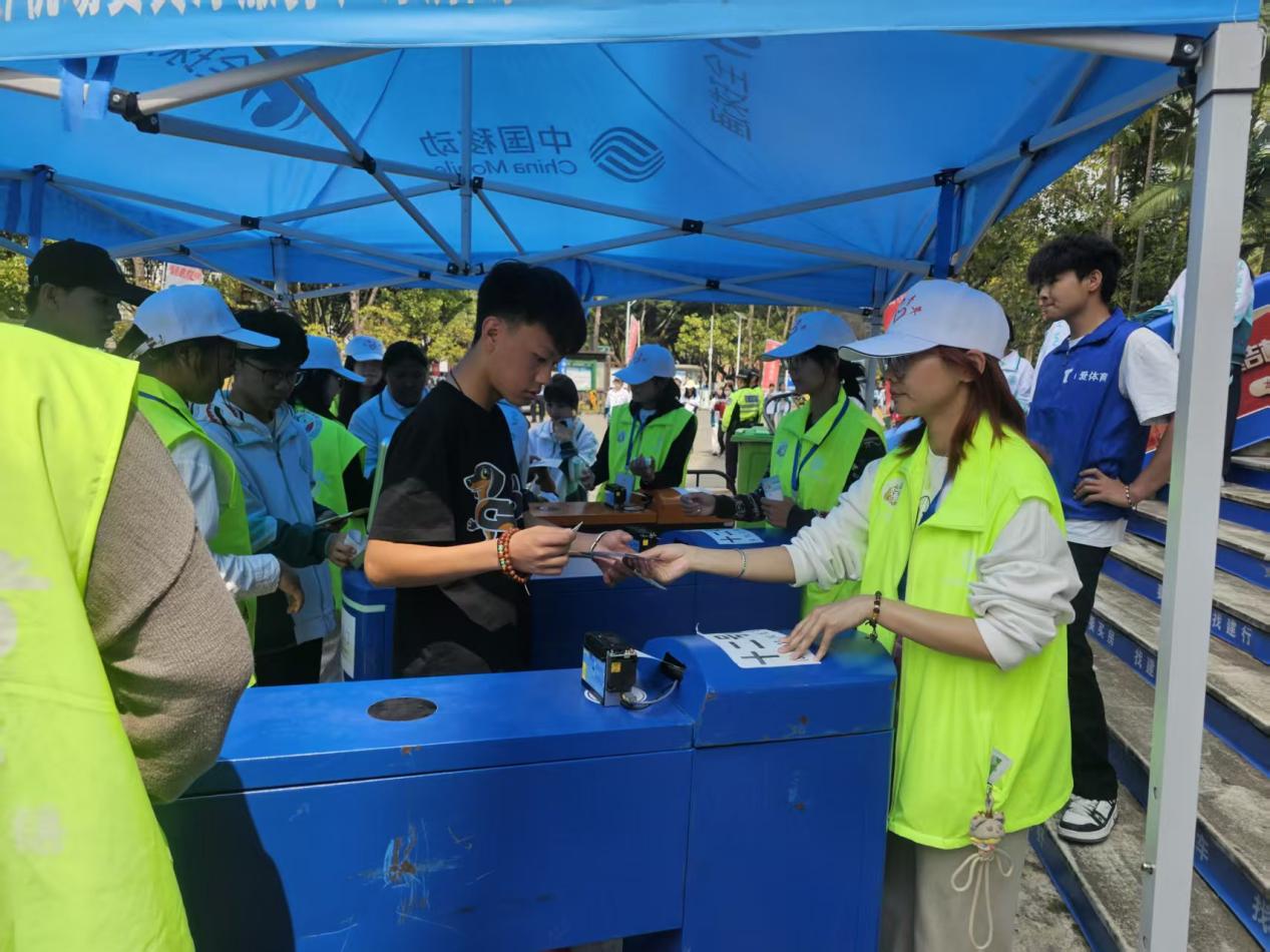 cbcf4d0f3e86e783cd30eee3335a7238